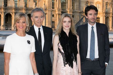 louis vuitton vermögen|Bernard Arnault & family .